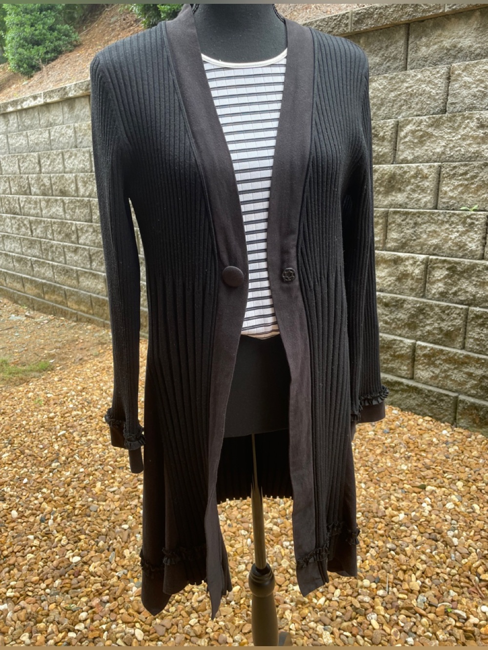 Per una Black Ribbed Knit DusterVest Size12 Whimsigoth Goth Ruffled Asymmetrical - Picture 11 of 13
